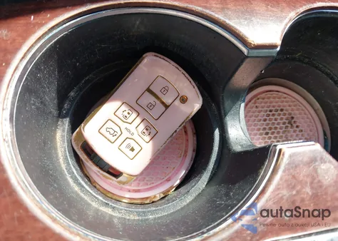 2011 Toyota Sienna Xle V6 z USA, uszkodzony, nr VIN 5TDYK3DC2BS125763